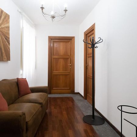 Italianway - Barberini Elegantia Apartments Roma Δωμάτιο φωτογραφία