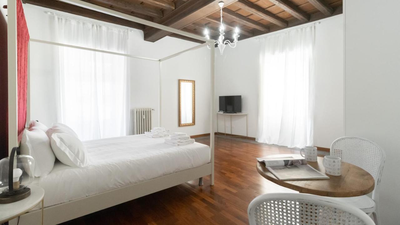Italianway - Barberini Elegantia Apartments Roma Εξωτερικό φωτογραφία