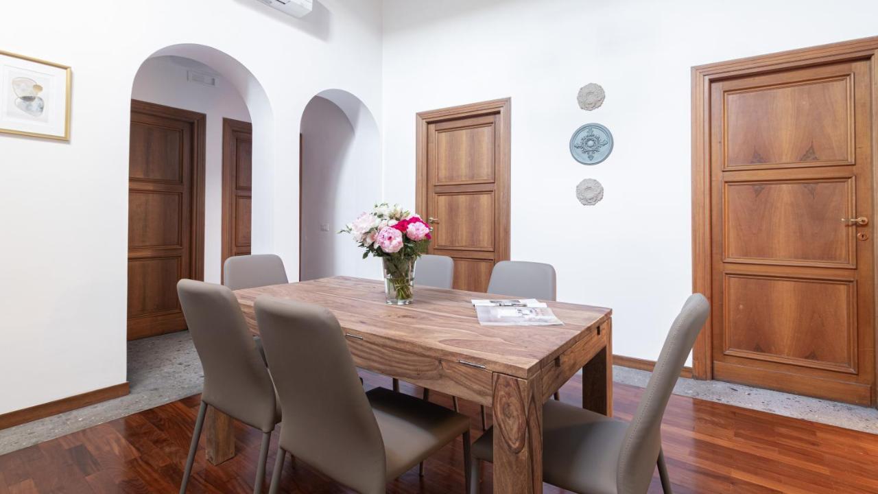 Italianway - Barberini Elegantia Apartments Roma Εξωτερικό φωτογραφία