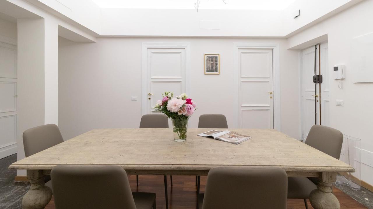 Italianway - Barberini Elegantia Apartments Roma Εξωτερικό φωτογραφία