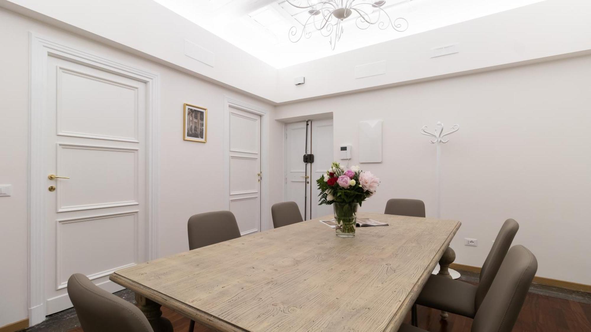 Italianway - Barberini Elegantia Apartments Roma Δωμάτιο φωτογραφία