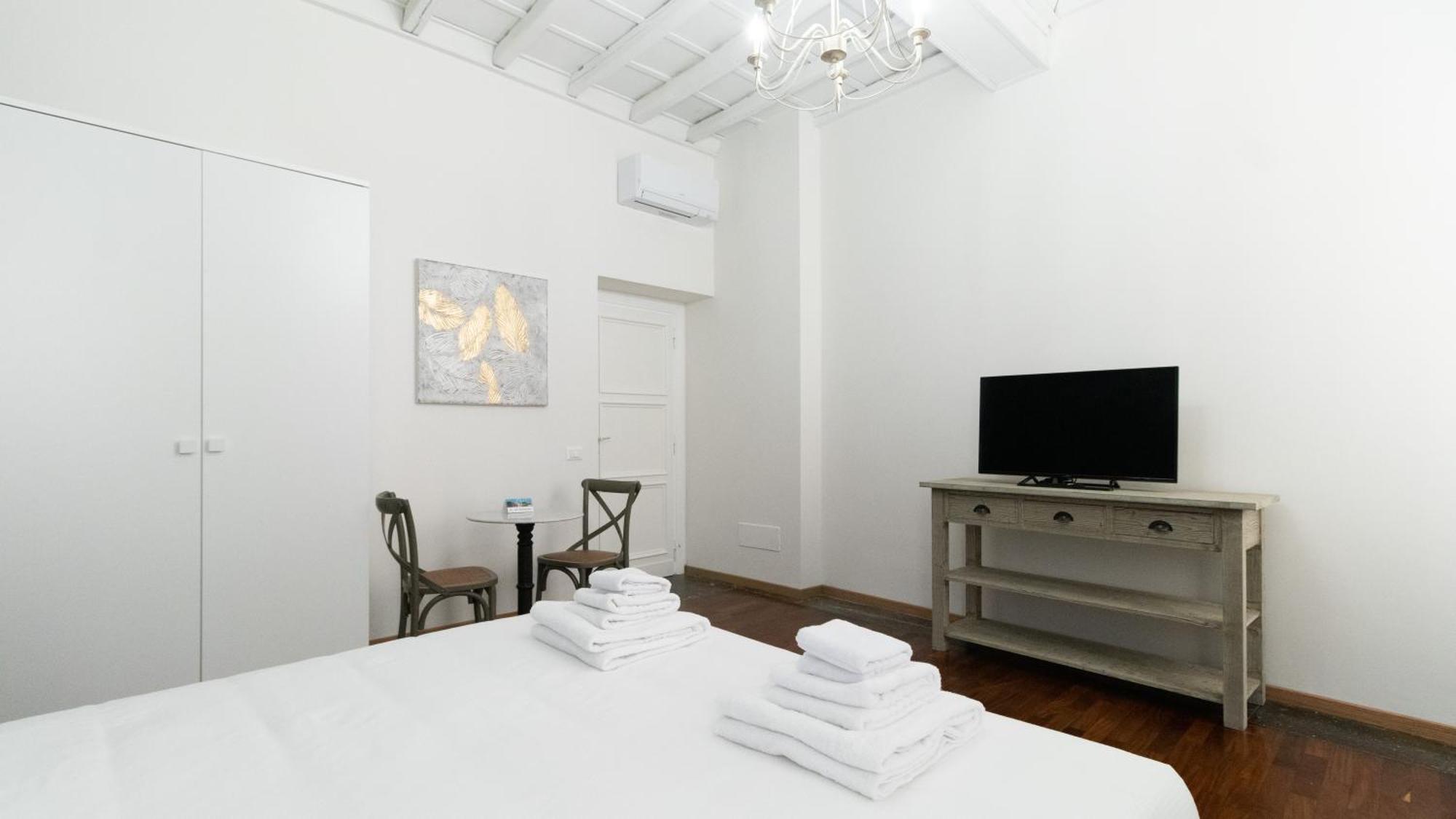 Italianway - Barberini Elegantia Apartments Roma Δωμάτιο φωτογραφία